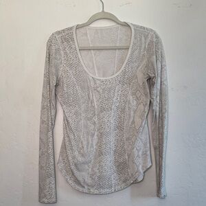 Lululemon Snake Print Long Sleeve Mesh-Back Top (Fits Size 8–10)